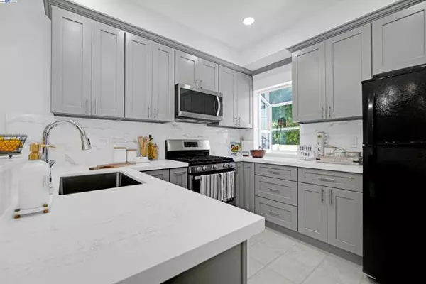 Fremont, CA 94536,3530 Oakwood Terrace