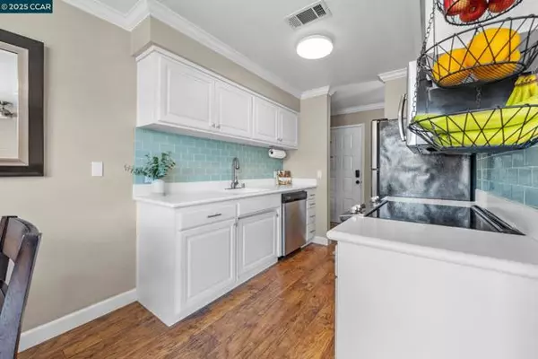 Concord, CA 94518,825 Oak Grove Rd