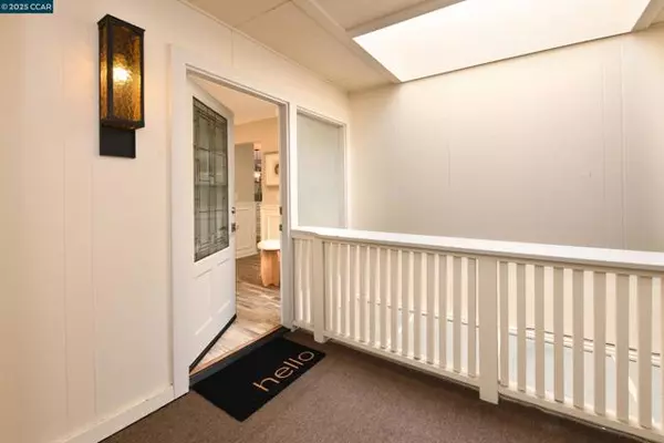 Walnut Creek, CA 94595,1345 Singingwood Ct
