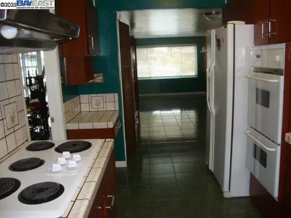 Hayward, CA 94544,26132 Jane Ave
