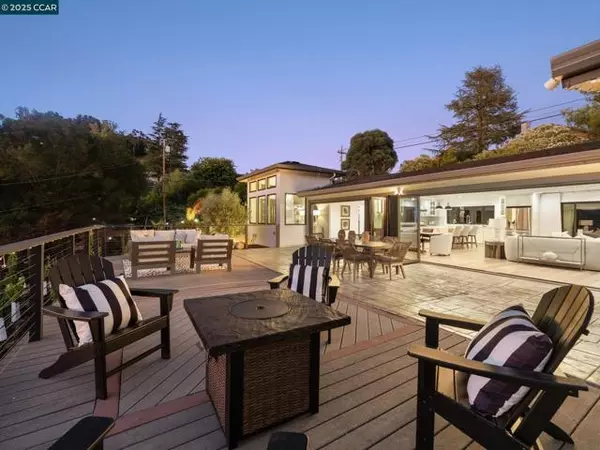 128 Castle Crest Rd, Alamo, CA 94507