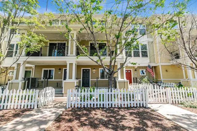 Fremont, CA 94538,40733 Greystone Ter