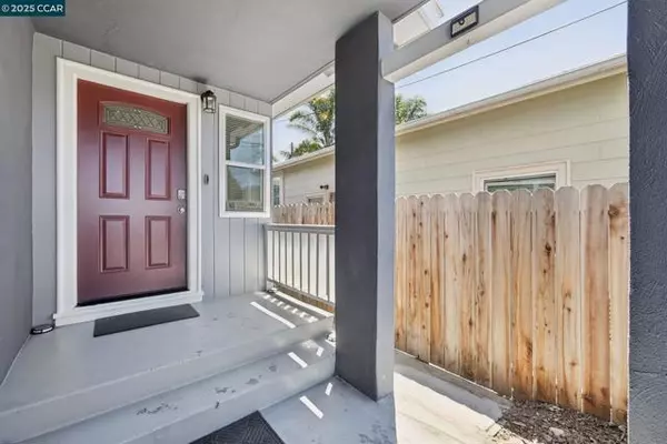 Richmond, CA 94801,2110 Hellings Avenue