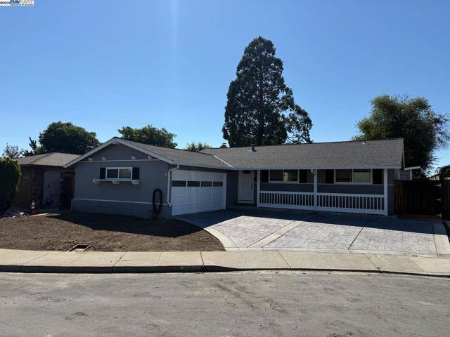 5495 Hughes Pl, Fremont, CA 94538