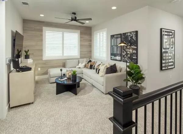 Napa, CA 94558,119 Compass Drive