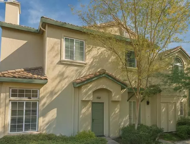 Pleasanton, CA 94588,4165 Cortina Ct