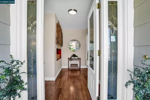 Clayton, CA 94517,33 El Molino Dr