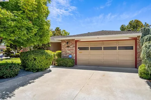 Fremont, CA 94539,2082 Boxwood Way