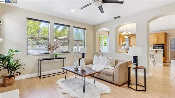 Roseville, CA 95661,2133 Demetrius Way