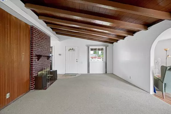 Hayward, CA 94545,2156 Sleepy Hollow Ave