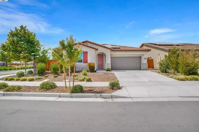 Lathrop, CA 95330,15455 Folktale Way