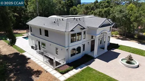 Atherton, CA 94027,74 Middlefield Rd