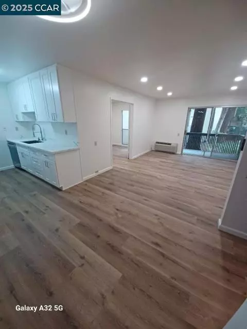 Walnut Creek, CA 94596,150 Sharene Ln