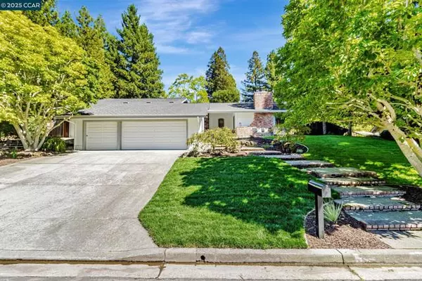 38 Sanders Ranch Rd, Moraga, CA 94556