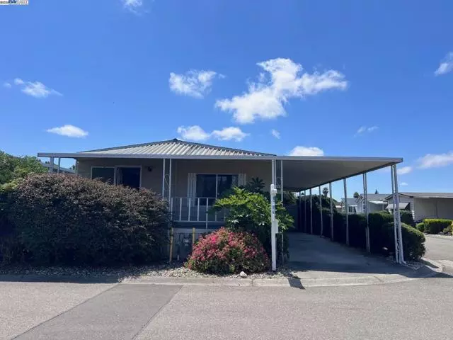 Hayward, CA 94544,1352 Chelsea