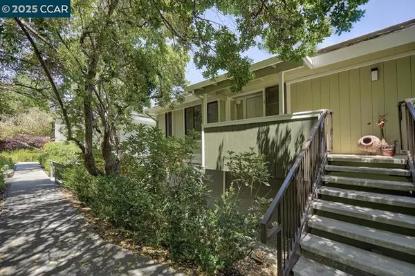 Walnut Creek, CA 94595,1333 Singingwood Ct
