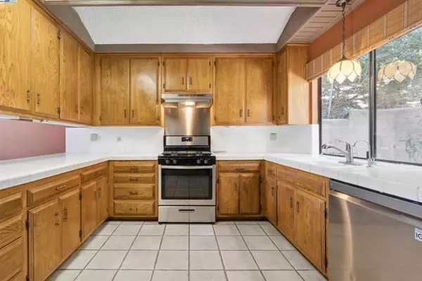 Glendale, CA 91206,3065 Paddington Rd