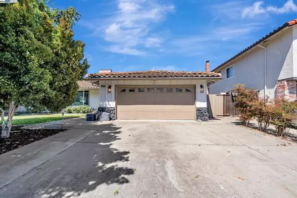30703 Wainwright Ct, Union City, CA 94587