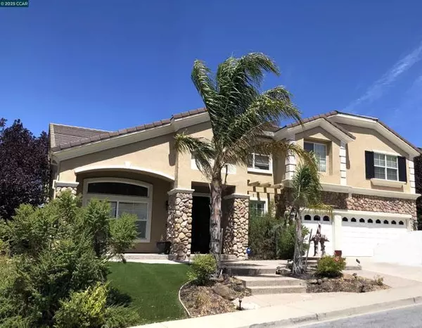 1023 Pebble Beach Dr, Clayton, CA 94517