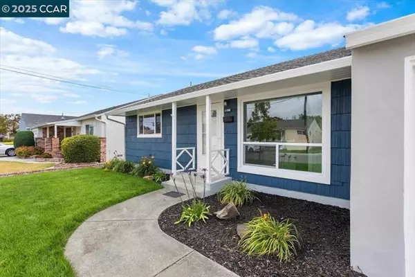 San Lorenzo, CA 94580,17246 Via La Jolla
