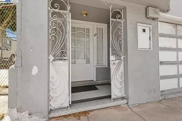 Daly City, CA 94014,40 Acton St