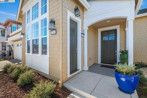 Union City, CA 94587,5325 Singh Circle