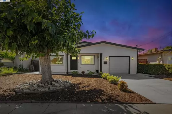 581 Kirk Ave, Sunnyvale, CA 94085
