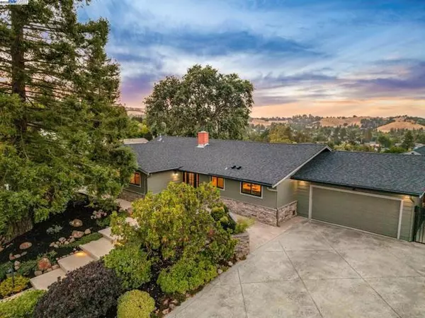 Lafayette, CA 94549,2452 Cherry Hills Dr.