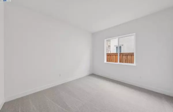 17702 Brightwood Avenue, Lathrop, CA 95330