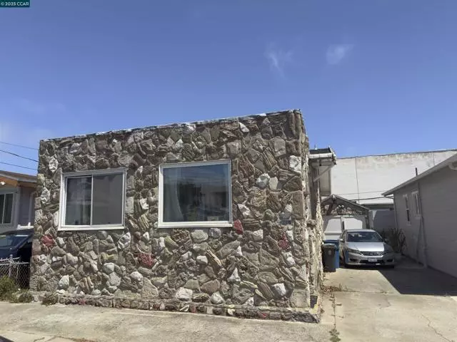 Daly City, CA 94014,218 Macdonald Ave