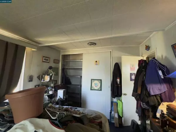 Daly City, CA 94014,218 Macdonald Ave