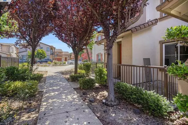 San Pablo, CA 94806,117 Carmel St
