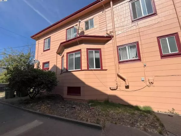 Oakland, CA 94606,2324 9Th Ave