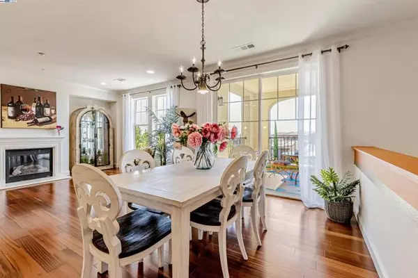 Dublin, CA 94568,3493 Capoterra Way