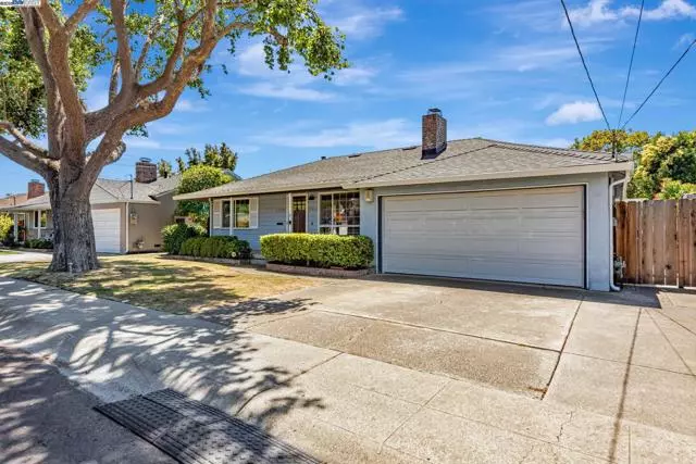 San Lorenzo, CA 94580,17061 Via Corona
