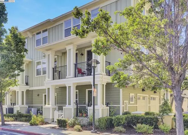 Fremont, CA 94538,40702 Greystone Ter