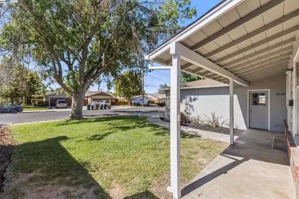 Livermore, CA 94551,2672 Kelly St