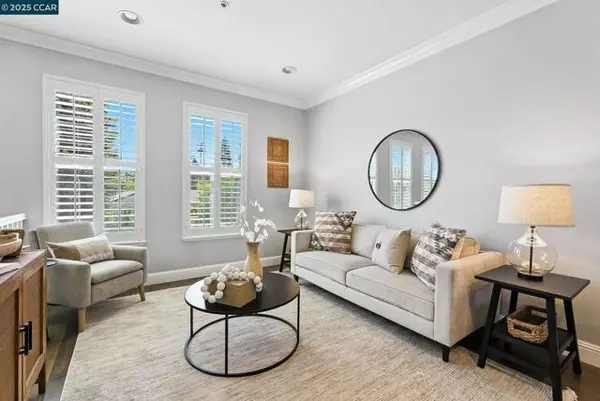 Walnut Creek, CA 94597,13 Oak Treat Ct