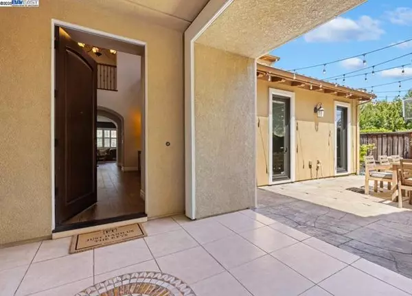 San Ramon, CA 94582,7563 Balmoral Way