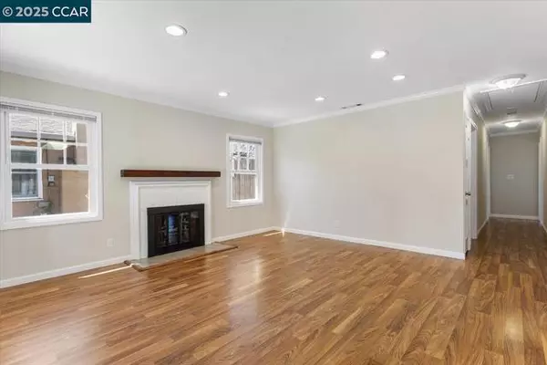 San Lorenzo, CA 94580,17277 Via Alamitos