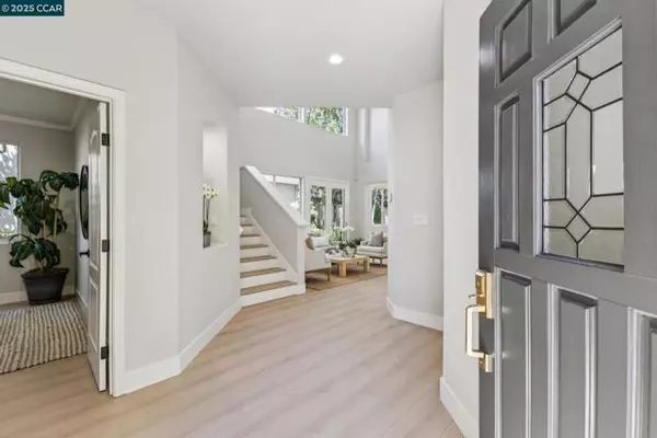Danville, CA 94526,24 Volterra Ct