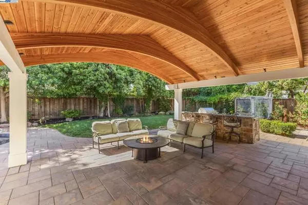 Pleasanton, CA 94566,5531 Calico Ln