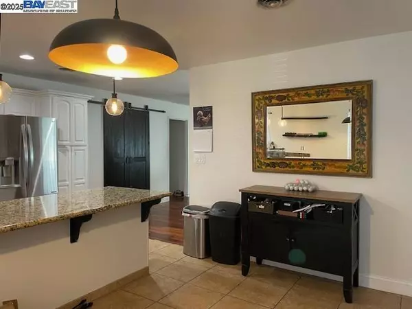 Elk Grove, CA 95624,9648 La Nuez Dr