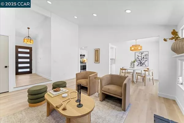5040 Silverado Dr, Fairfield, CA 94534