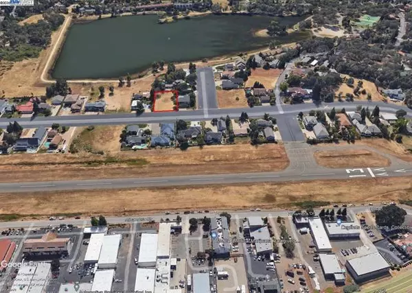 Cameron Park, CA 95682,3044 Boeing RD