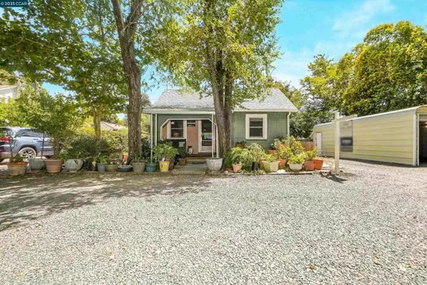 160 South Cody Ln, Pleasant Hill, CA 94523