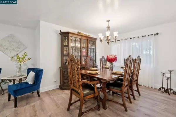 Concord, CA 94519,3718 Northpark Ct