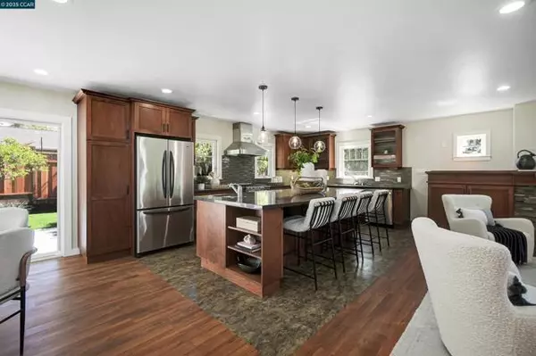 Walnut Creek, CA 94598,2501 Biscay Way