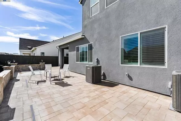 Tracy, CA 95377,3229 Jake St