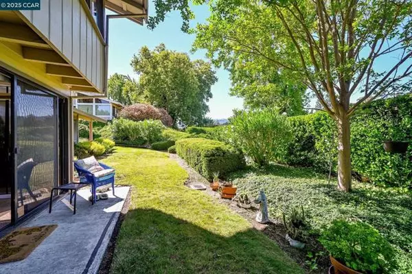 Walnut Creek, CA 94595,2055 Cactus Ct